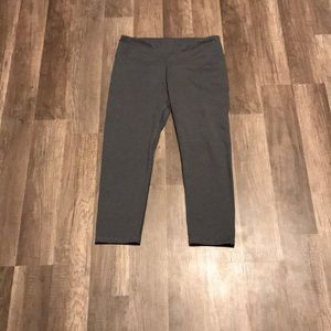fabletics capri leggings